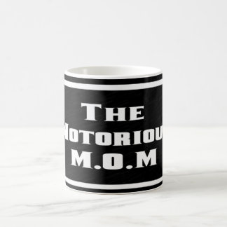 La tasse notoire de M.O.M