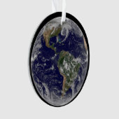 La Terre Pleine Montre Des Systèmes À Faible Press (devant)