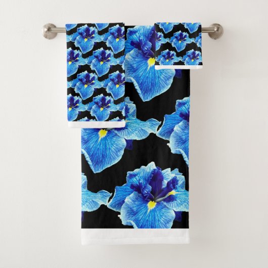 LA TOILETTE JAPONAISE IRIS FLOWER (En situation)