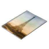 La tour Eiffel dans le Carnet parisien (Côté gauche)