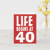 La vie commence à quarante 40e cartes de voeux d'a (Fleur jaune)