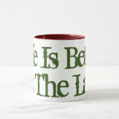 La vie est meilleure au lac tasse à café couleur p (Centre)