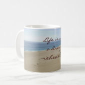 La vie n'est pas une tasse de scène de plage de (Devant gauche)