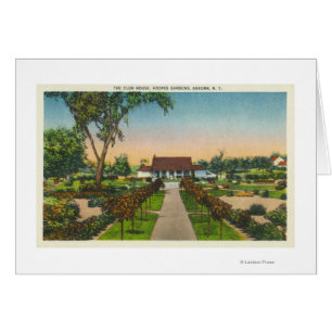 La vue extérieure de Hoopes fait du jardinage