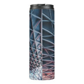 Laaghoekfoto van de bouwstructuur thermosbeker (Achterkant)