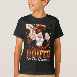 Laarzen Op De Grond Cowgirl Zwarte Vrouwen Afrika T-shirt