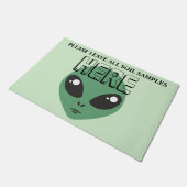 Laat alle bodemmonsters hier, buitenaards deurmat (Schuin)