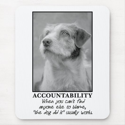 Laat de hond de schuld nemen van je farce muismat (Voorkant)