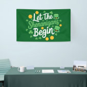 Laat de Schelmenstreken Beginnen Grappige St. Patr Spandoek (Beurs)