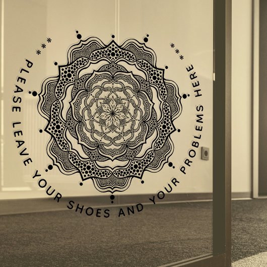Laat uw schoenen en uw problemen hier achter. raamsticker