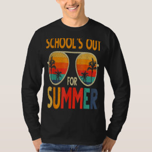 Laatste dag waarop scholen voor het uitkleden van t-shirt