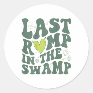 Laatste ravotten in het moeras (op de rug) ronde sticker