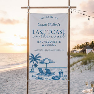 Laatste toast op de kust Bruidsmeisjesfeest op het Spandoek