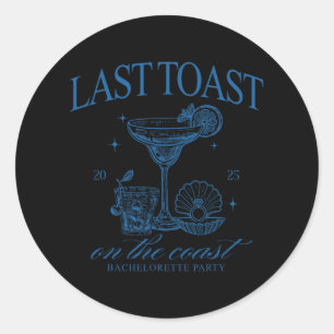 Laatste toast op de kust team bruid strand vrijgez ronde sticker