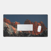 Laatste zonlicht op bergen bureaumat (Keyboard & Muis)