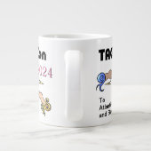 LABEL CON 2024 Naar Atlantis en Terug - Jumbo Mok (Achterkant)