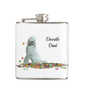 Labradoedle Dog in Leaves Drink Flask Heupfles (Voorkant)