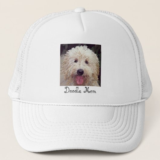 Labradoodle ou griffonnage d'or sur le casquette (Devant)