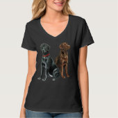 Labrador haalt twee zwarte en chocolade t-shirt (Voorkant)