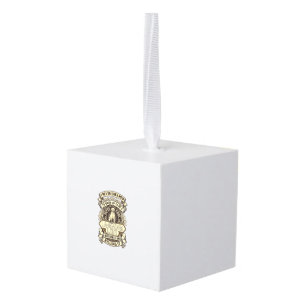 Labrador Lady Dog Crown Shield_1 Kubus Ornament