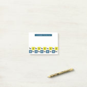 Labrador Retriever Dog & Paw Yellow & Blue Grids Post-it® Notes (Op bureau)