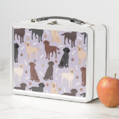 Labrador Retriever Paws and Bones Metal Lunch Box (En situation)