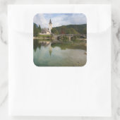 Lac Bohinj avec église en Slovénie sticker (Sac)