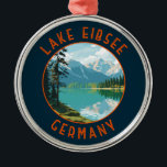 Lac Eibsee Allemagne Cercle retro désorganisé<br><div class="desc">Design vectoriel du lac Eibsee. Il se trouve à la base nord du Zugspitze,  la plus haute montagne d'Allemagne.</div>