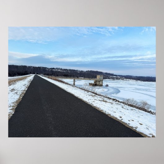 Lac gelé avec affiche du chemin (Devant)