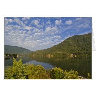 Lac Kootenay à Nelson en Colombie-Britannique