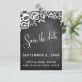 Lace Chalkboard Moderne Kalligrafie Save the Date RSVP Kaartje (Staand voorkant)