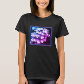Lacecap Hydrangea zwart en wit gekleurd T-shirt (Voorkant)
