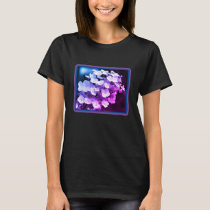Lacecap Hydrangea zwart en wit gekleurd T-shirt