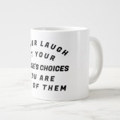 Lach nooit, extra grote beker (Voorkant rechts)