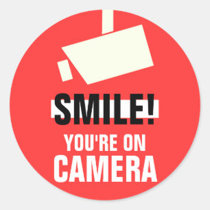 Lach! U bent op camera-stickers Ronde Sticker