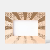 Lacy Sun Burst Gegraveerde Lijstjes (Voorkant)