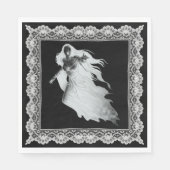 Lady in White Ghost met Lace Halloween Servet (Voorkant)