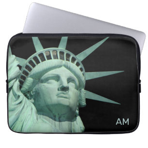 Lady Liberty en monogram op zwart Laptop Sleeve