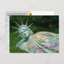 Lady Liberty fait une pause - carte postale H