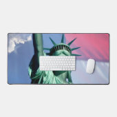 Lady Liberty USA Drapeau Sky Clouds Statue de la L (Clavier et souris)