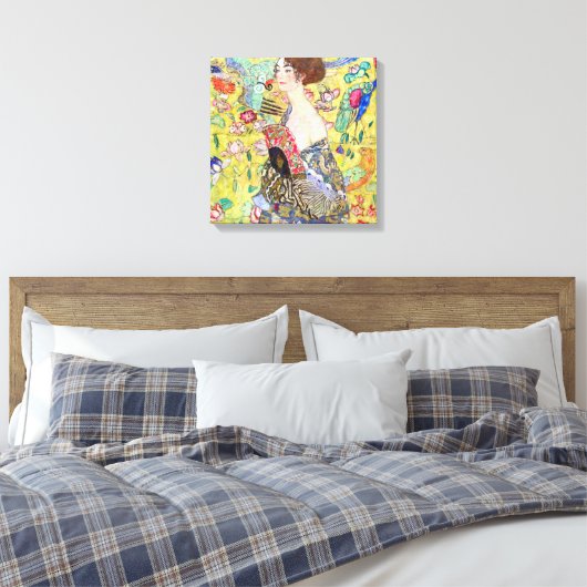 Lady met Fan van Gustav Klimt, Japonisme Canvas Afdruk (Insitu (Slaapkamer))