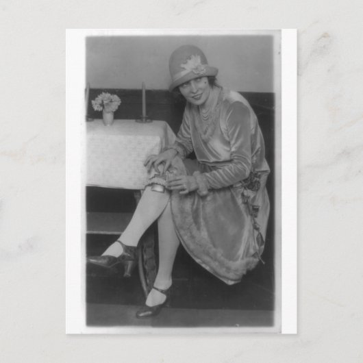 Lady With Flask 1926 Briefkaart (Voorkant)