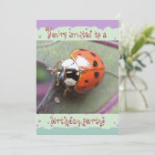Ladybug Birthday Invitation (Debout devant)