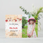Ladybug Birthday Photo Invitation (Debout devant)