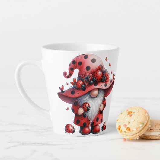 Ladybug Gnomes Latte Mug (En situation)