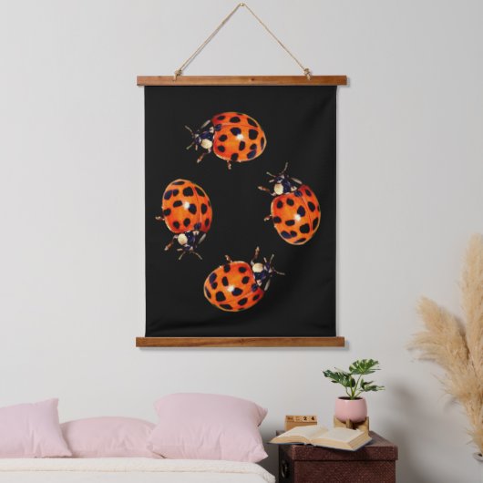 Ladybug Go Round Abstract Hangend Wandkleed (Slaapkamer)