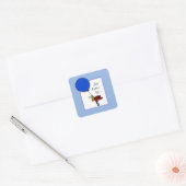 Ladybug met blauwe ballon, denken aan jou vierkante sticker (Envelop)