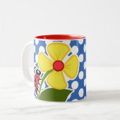 Ladybug op Cerulean Blue Polka Dots Tweekleurige Koffiemok (Voorkant links)
