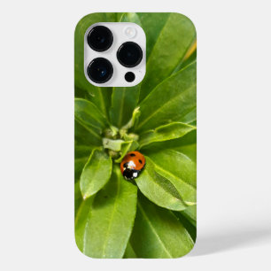 Ladybug op Flowers Case-Mate iPhone 14 Pro Hoesje