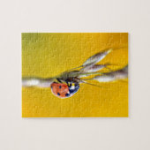 Ladybug op stengeltje briefkaart legpuzzel (Horizontaal)